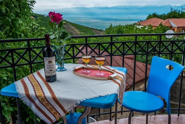 Dzveli Ubani Hotel Sighnaghi Eksteriør billede